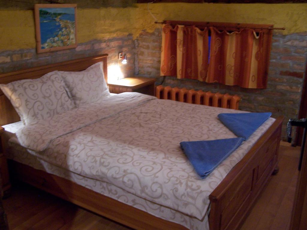 Casa De Artes Guest House Baltjik Rum bild