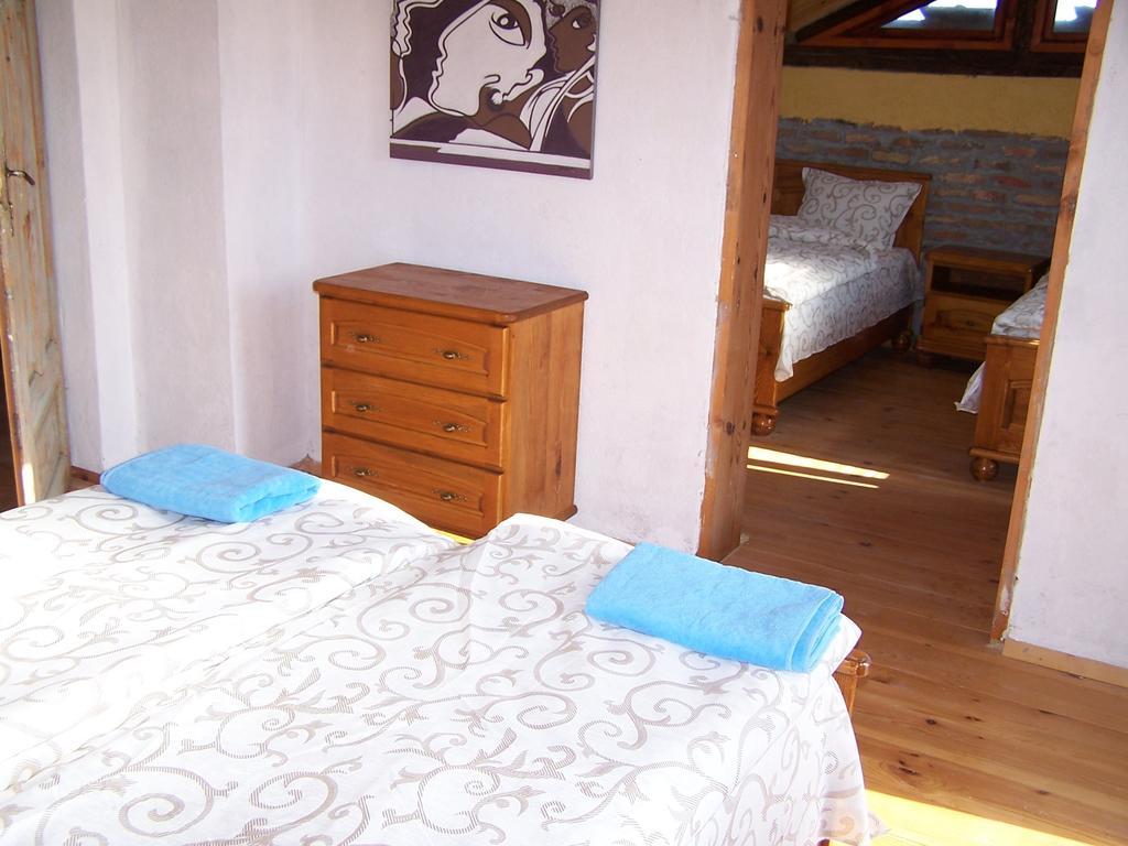 Casa De Artes Guest House Baltjik Rum bild